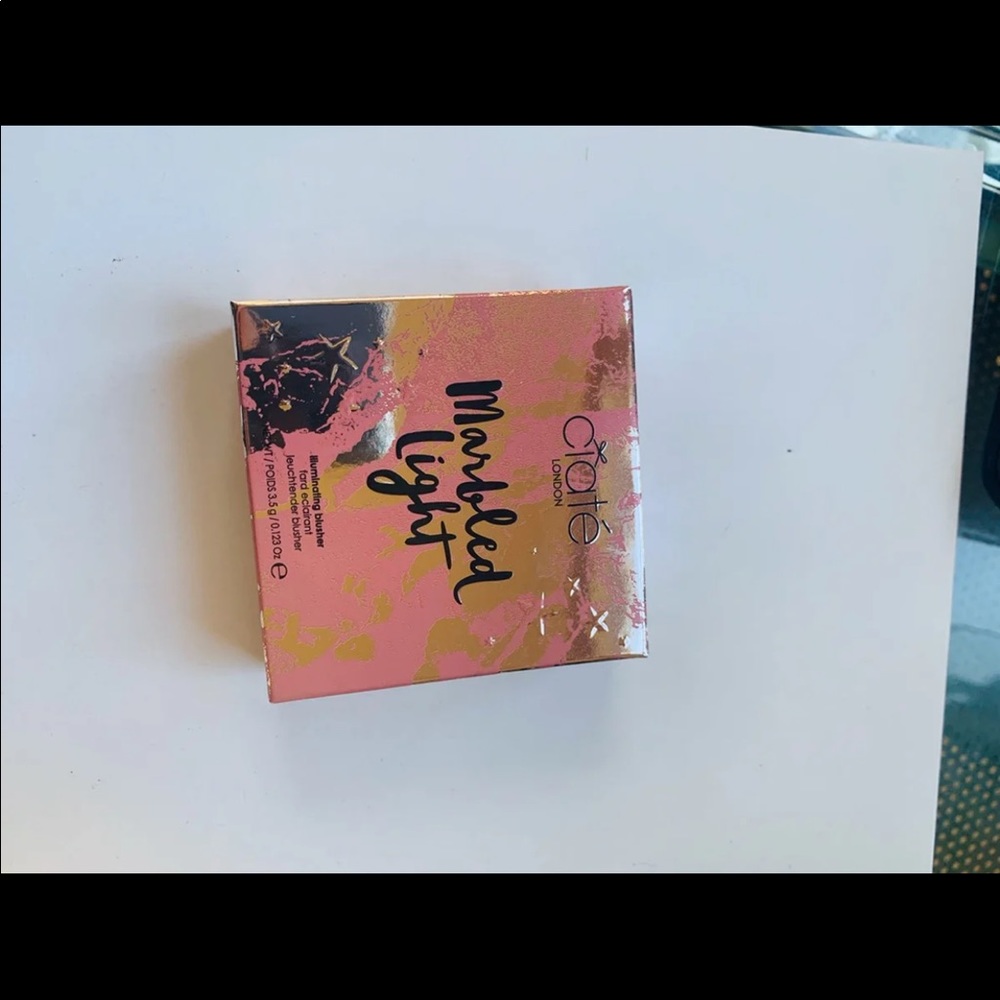 Marble light blusher